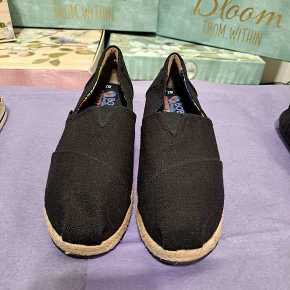 Bobs by Sketchers, Slip-ons, W7 in very good condition - Picture 2 of 6